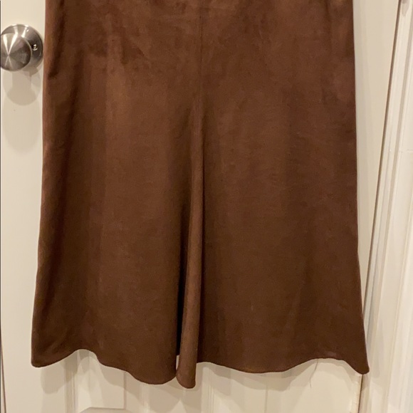 BCBGMaxazria Maxi Skirt in faux suede - Picture 1 of 4